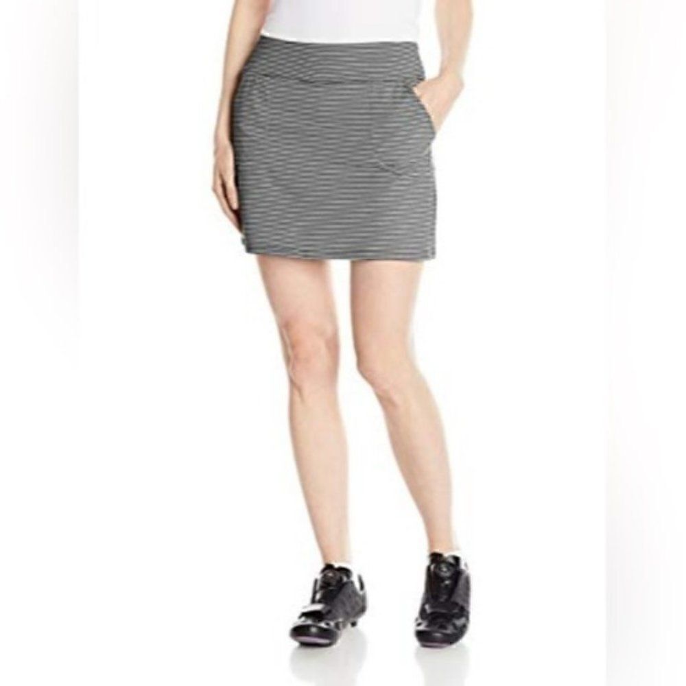 Aventura Gray and White Striped Kineta Skort with Front Pockets Sz XS